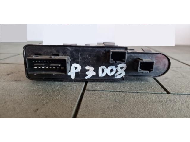 bontott PEUGEOT 3008 Ablakemelő Kapcsoló Négyes / Kettes