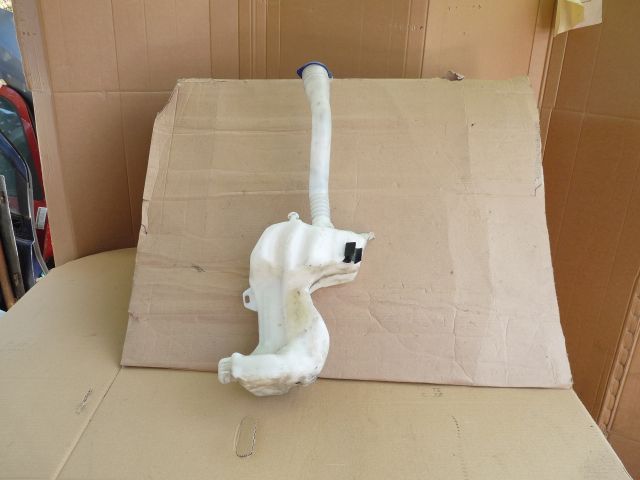 bontott PEUGEOT 3008 Ablakmosó Tartály