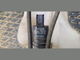 bontott PEUGEOT 3008 Ablakmosó Tartály