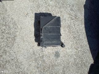 bontott PEUGEOT 3008 Akkumulátor Tartó