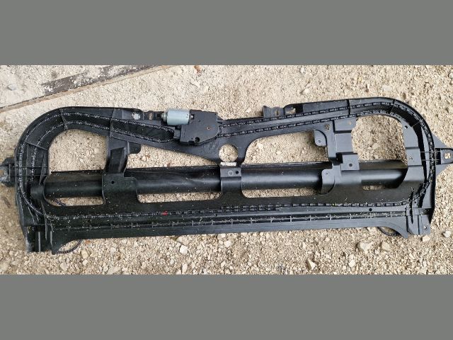 bontott PEUGEOT 3008 Árnyékoló Roló Motor