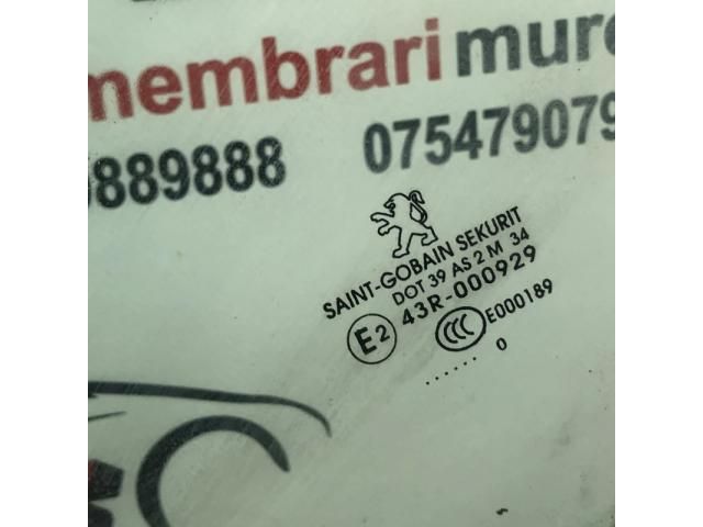 bontott PEUGEOT 3008 Bal első Ablak