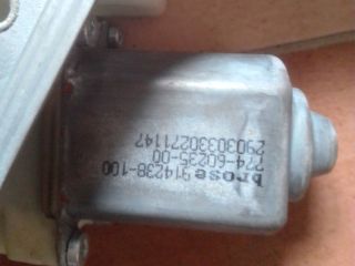 bontott PEUGEOT 3008 Bal első Ablakemelő Motor