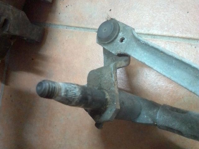 bontott PEUGEOT 3008 Bal első Ablaktörlő Szerkezet