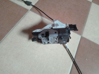 bontott PEUGEOT 3008 Bal első Ajtózár