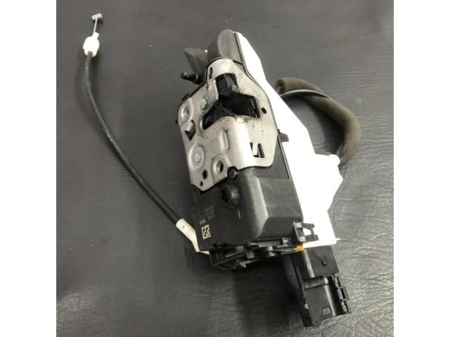 bontott PEUGEOT 3008 Bal első Ajtózár