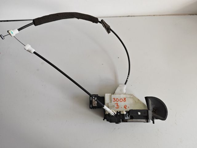 bontott PEUGEOT 3008 Bal első Ajtózár