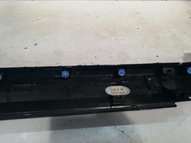 bontott PEUGEOT 3008 Bal első Küszöb Díszléc