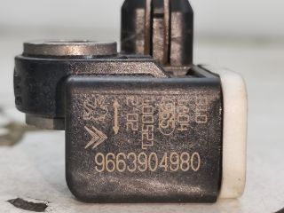 bontott PEUGEOT 3008 Bal első Oldal Ütközés Érzékelő