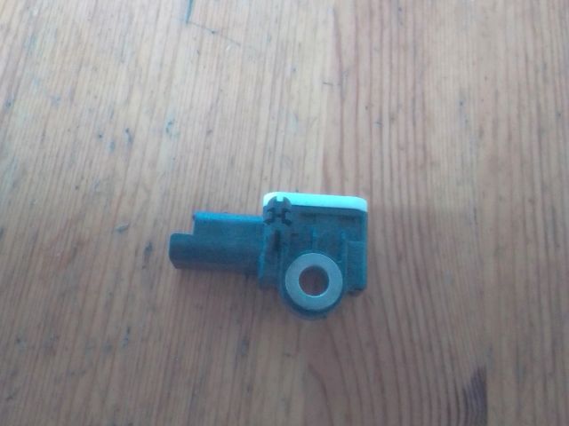 bontott PEUGEOT 3008 Bal első Oldal Ütközés Érzékelő