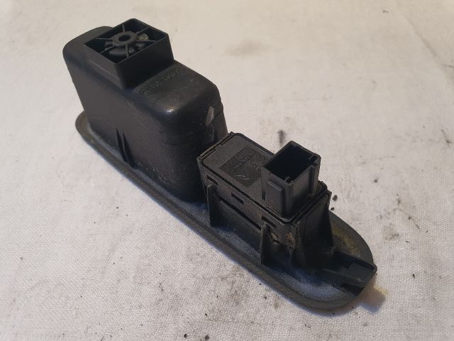 bontott PEUGEOT 3008 Bal hátsó Ablakemelő Kapcsoló