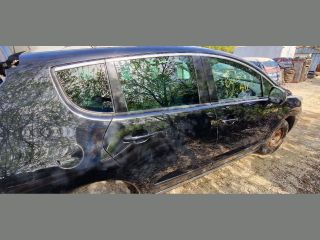 bontott PEUGEOT 3008 Bal hátsó Ajtó (Részeivel)