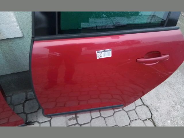 bontott PEUGEOT 3008 Bal hátsó Ajtó (Részeivel)