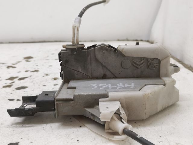 bontott PEUGEOT 3008 Bal hátsó Ajtózár