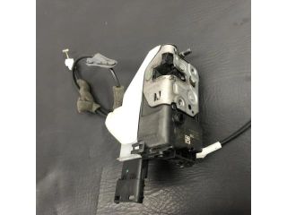 bontott PEUGEOT 3008 Bal hátsó Ajtózár