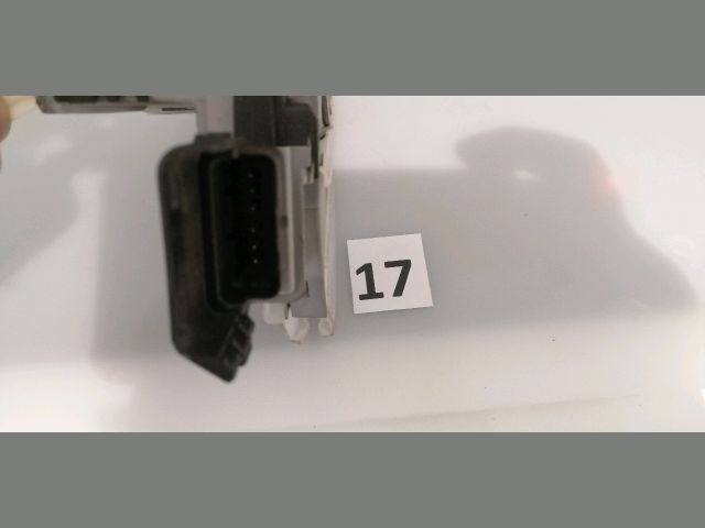 bontott PEUGEOT 3008 Bal hátsó Ajtózár