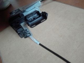 bontott PEUGEOT 3008 Bal hátsó Ajtózár