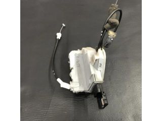 bontott PEUGEOT 3008 Bal hátsó Ajtózár