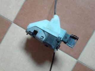 bontott PEUGEOT 3008 Bal hátsó Ajtózár