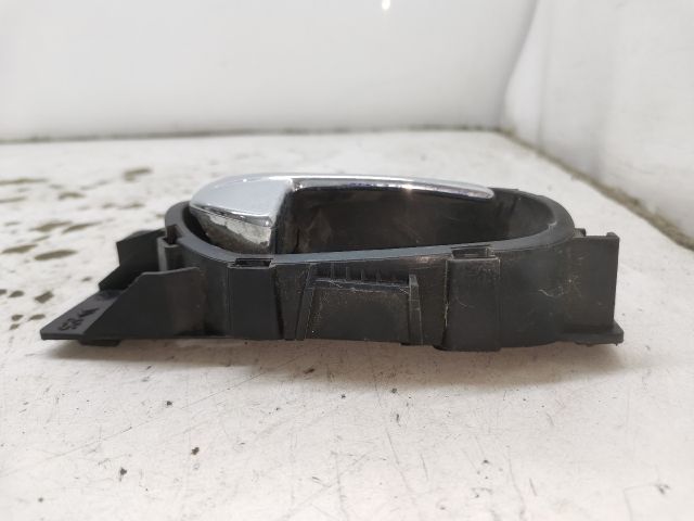 bontott PEUGEOT 3008 Bal hátsó Belső Kilincs