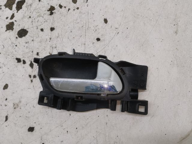 bontott PEUGEOT 3008 Bal hátsó Belső Kilincs