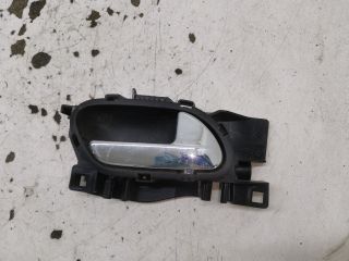 bontott PEUGEOT 3008 Bal hátsó Belső Kilincs