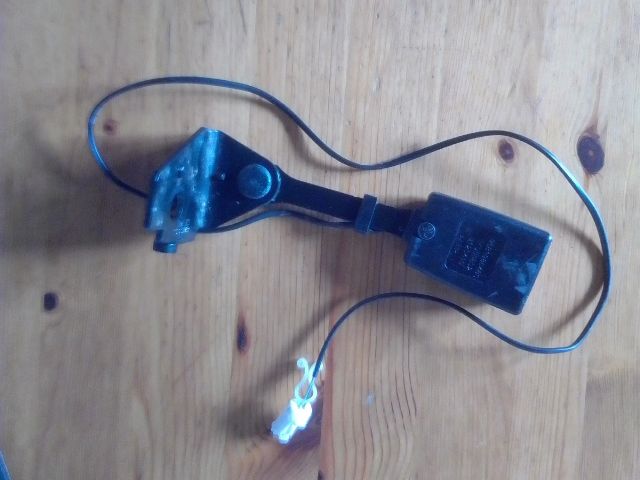 bontott PEUGEOT 3008 Bal hátsó Biztonsági Öv