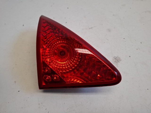 bontott PEUGEOT 3008 Bal Hátsó Lámpa