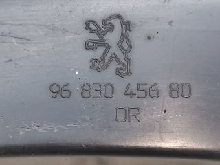 bontott PEUGEOT 3008 Bal hátsó Oldal Lökhárító Tartó (Műanyag)