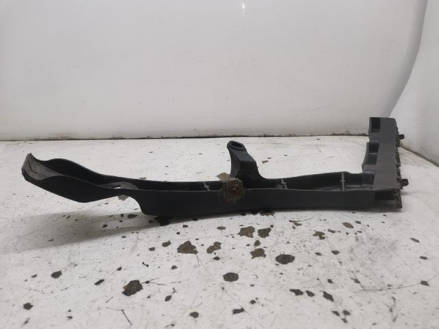 bontott PEUGEOT 3008 Bal hátsó Oldal Lökhárító Tartó (Műanyag)