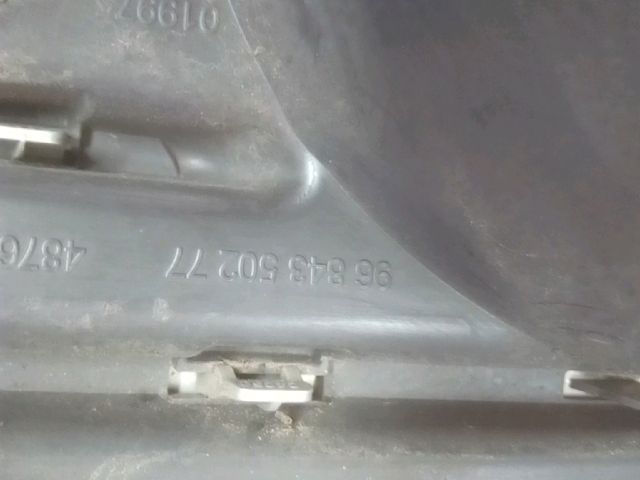 bontott PEUGEOT 3008 Bal Ködfényszóró Lámpakeret