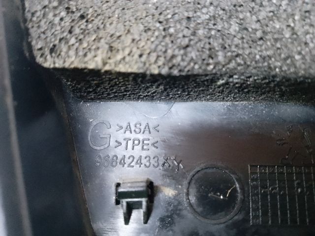 bontott PEUGEOT 3008 Bal Visszapillantó Tükör Előtti Burkolat