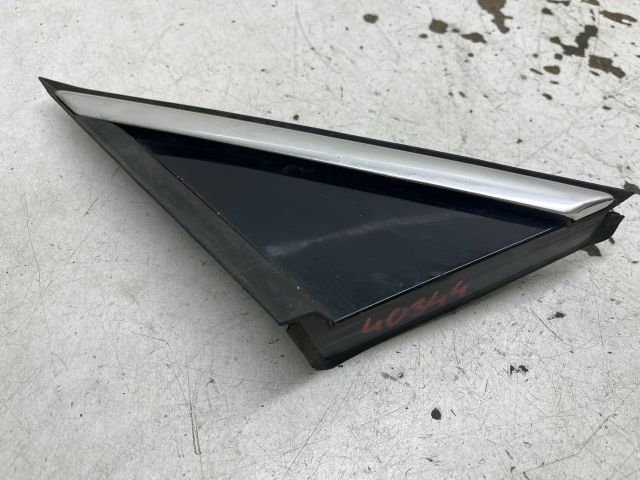 bontott PEUGEOT 3008 Bal Visszapillantó Tükör Előtti Burkolat