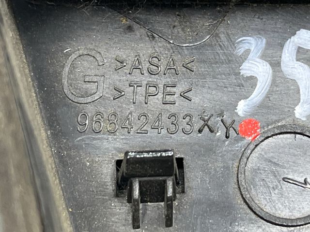 bontott PEUGEOT 3008 Bal Visszapillantó Tükör Előtti Burkolat