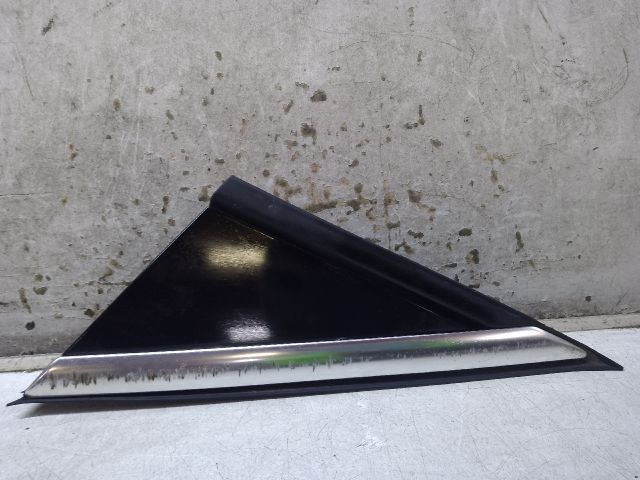 bontott PEUGEOT 3008 Bal Visszapillantó Tükör Előtti Burkolat