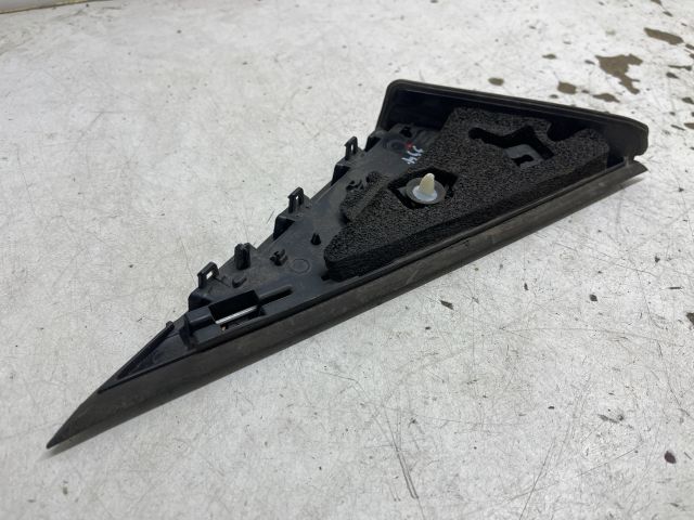 bontott PEUGEOT 3008 Bal Visszapillantó Tükör Előtti Burkolat