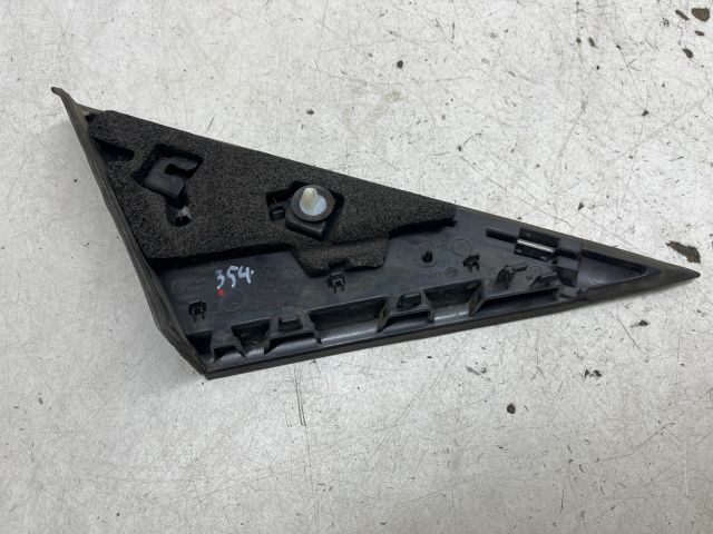 bontott PEUGEOT 3008 Bal Visszapillantó Tükör Előtti Burkolat