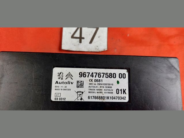 bontott PEUGEOT 3008 Bluetooth Elektronika