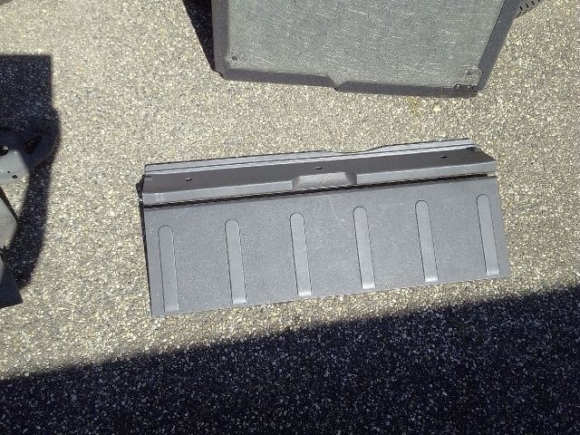 bontott PEUGEOT 3008 Csomagtér Kárpit