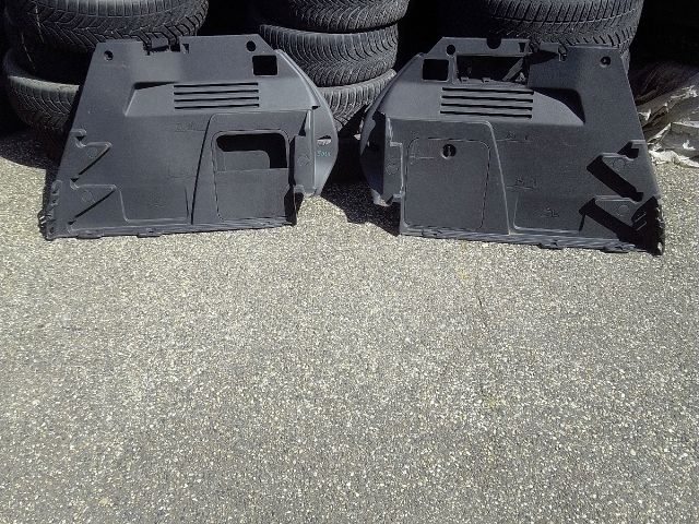 bontott PEUGEOT 3008 Csomagtér Kárpit