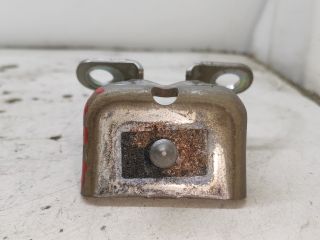 bontott PEUGEOT 3008 Csomagtérajtó Jobb Zsanér