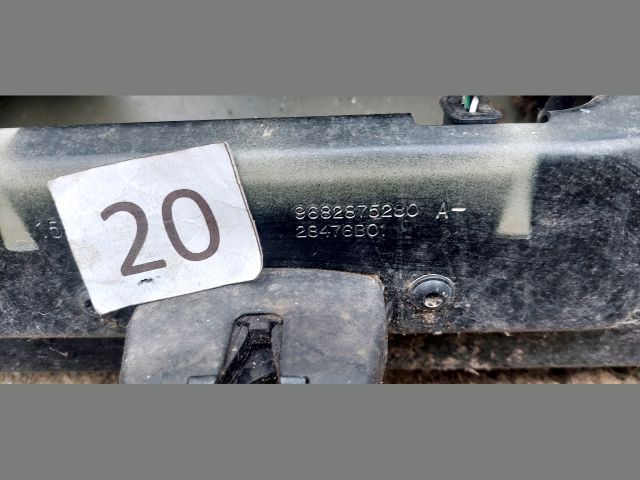 bontott PEUGEOT 3008 Csomagtérajtó (Részeivel)