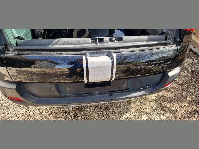 bontott PEUGEOT 3008 Csomagtérajtó (Részeivel)