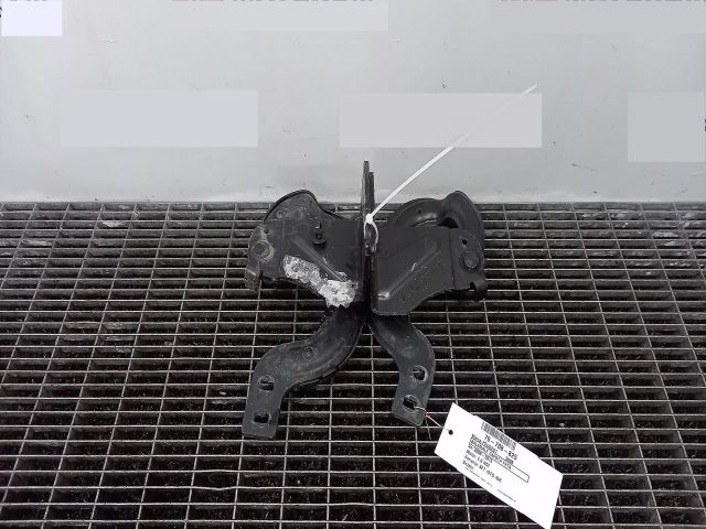 bontott PEUGEOT 3008 Csomagtérajtó Zsanér