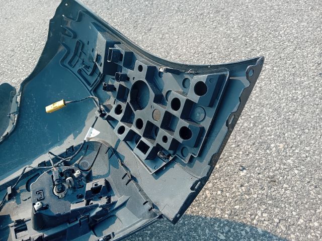 bontott PEUGEOT 3008 Első Lökhárító (Részeivel)