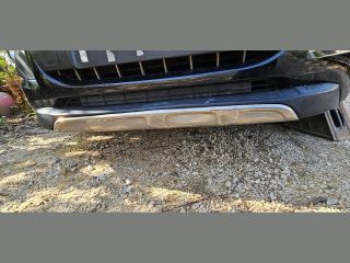 bontott PEUGEOT 3008 Első Lökhárító (Részeivel)