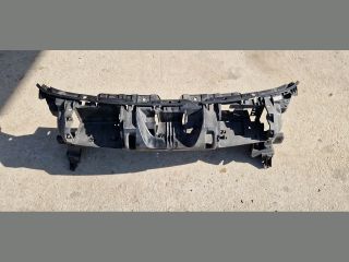 bontott PEUGEOT 3008 Első Lökhárító Tartó Felső