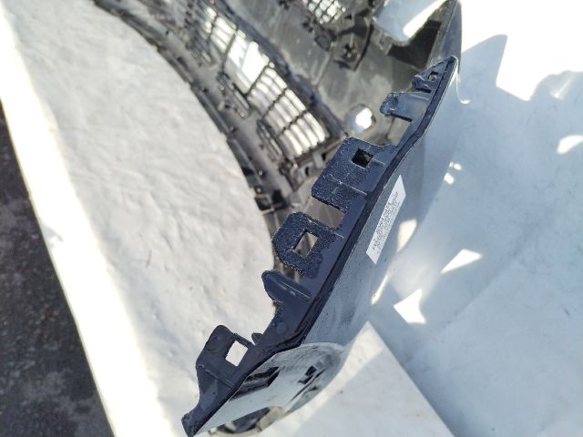 bontott PEUGEOT 3008 Első Lökhárító (Üresen)