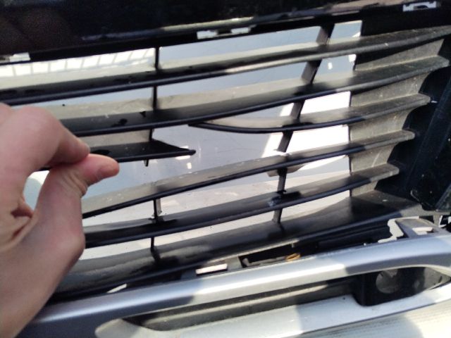 bontott PEUGEOT 3008 Első Lökhárító (Üresen)