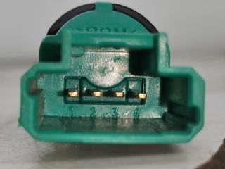 bontott PEUGEOT 3008 Fék Pedál Kapcsoló